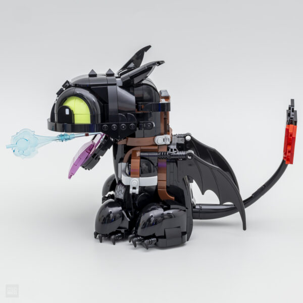 ▻ Review: LEGO ICONS 10375 How to Train Your Dragon: Toothless